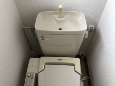 トイレの給水から分岐